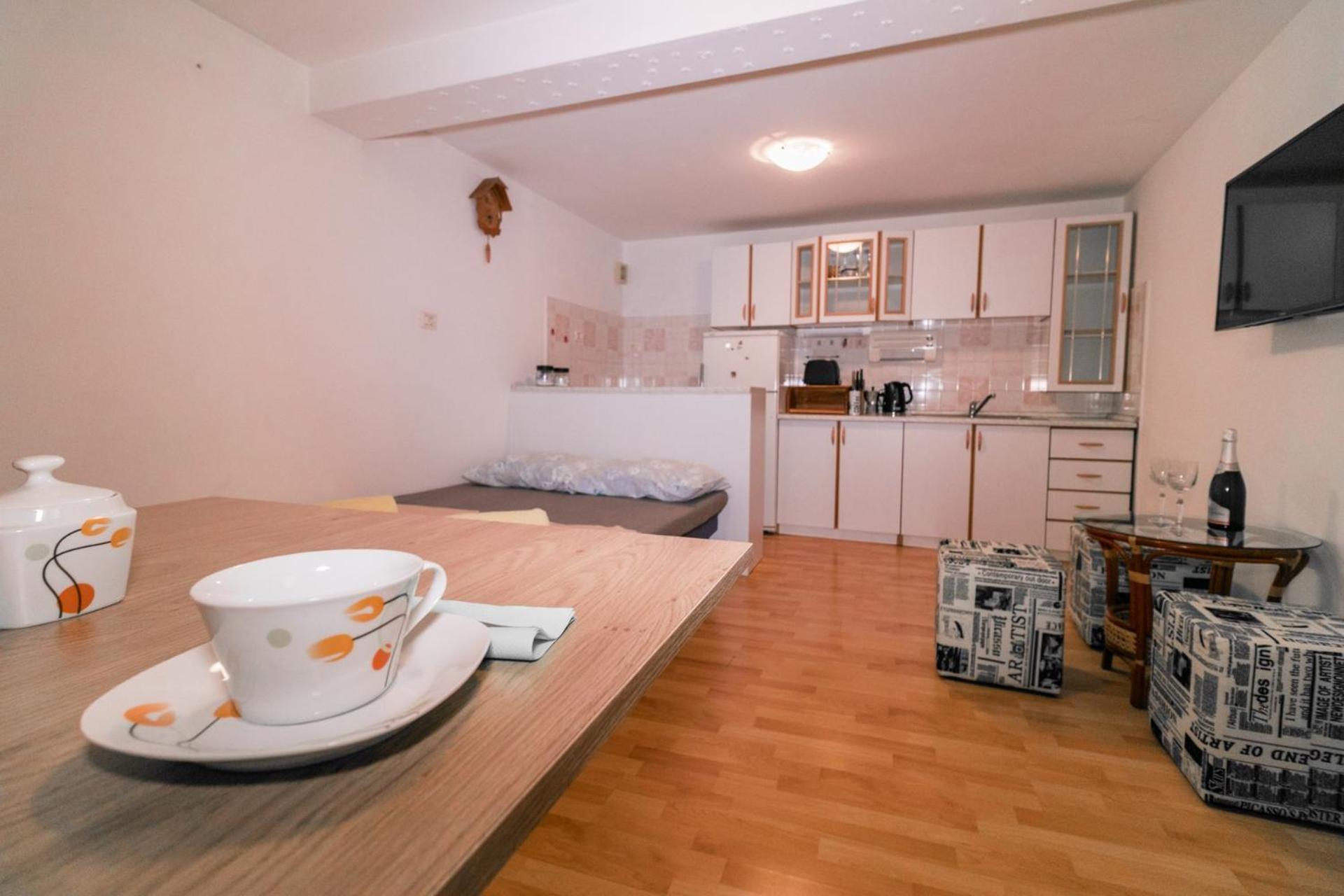 Fri Apartment Πιράν Εξωτερικό φωτογραφία